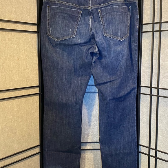 Simply Vera Vera Wang Pants Size 14 Jeans Roll Cut Capri Beautiful Darker Wash - Picture 3 of 11